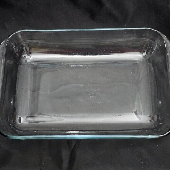 Rectangle Clear Glass Casserole Dish - Picture 2 of 4